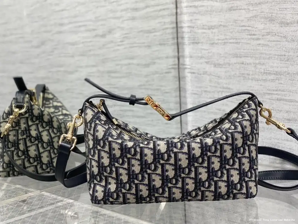 Tony Luxuries TRAVEL MEDIUM diro NOMAD POUCH 0429